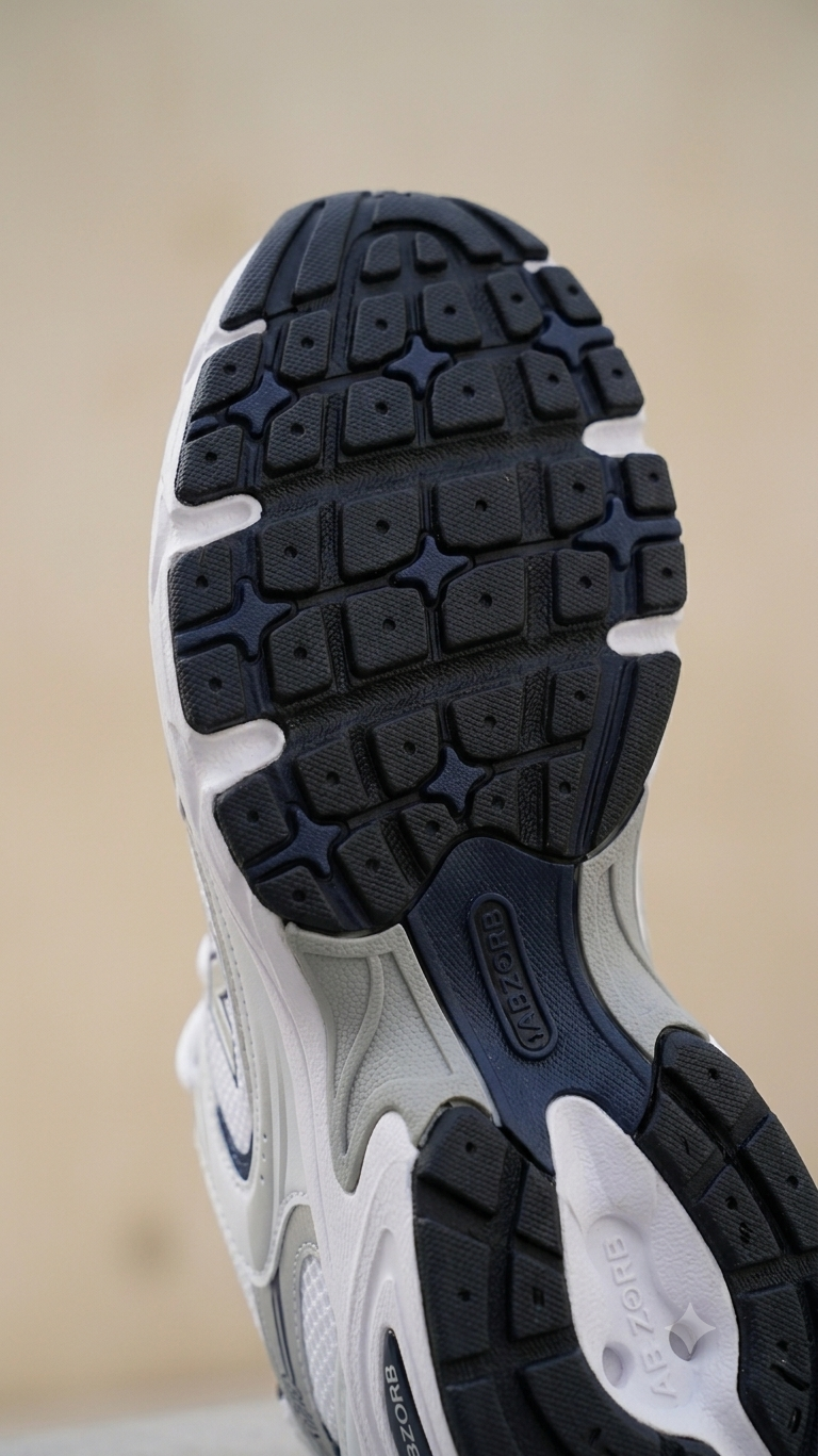UrbanSole 530 Vintage Retro Runner Sneakers – White / Navy